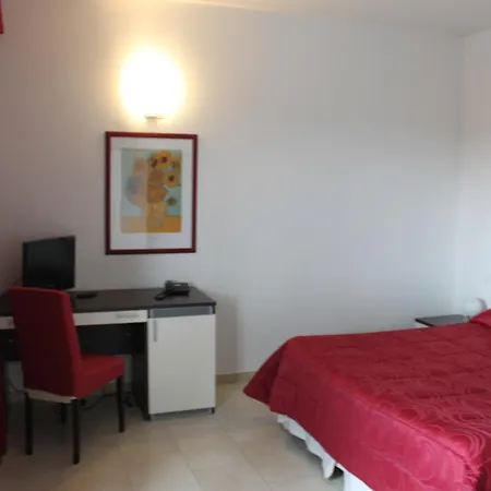 Hotel Capannino Della Suvera 2*