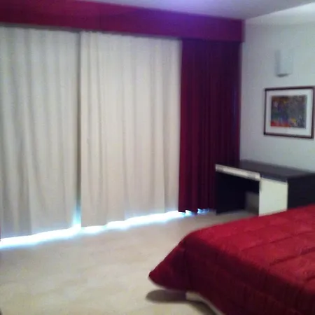 Capannino Della Suvera Hotel
